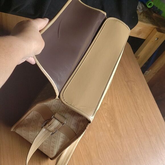 Vintage 1970s Large Vinyl Avon Rep Demo Sample Bag Satchel with Nail Enamel Case - Picture 9 of 14